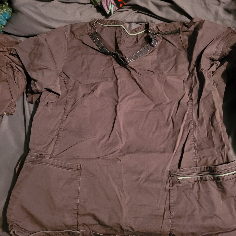 4 Gray XL Scrub Tops From Green Label By Helping Hands. 2 With VNA Embroidery.